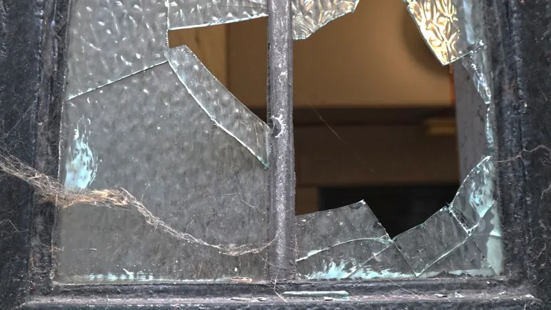 Réparation ou Remplacement Pare-Brise ?